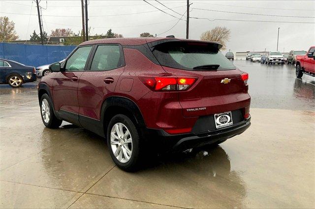 2023 Chevrolet Trailblazer Vehicle Photo in TOPEKA, KS 66609-0000