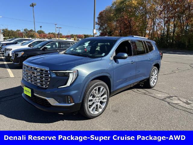 2024 GMC Acadia Vehicle Photo in CHICOPEE, MA 01020-5001