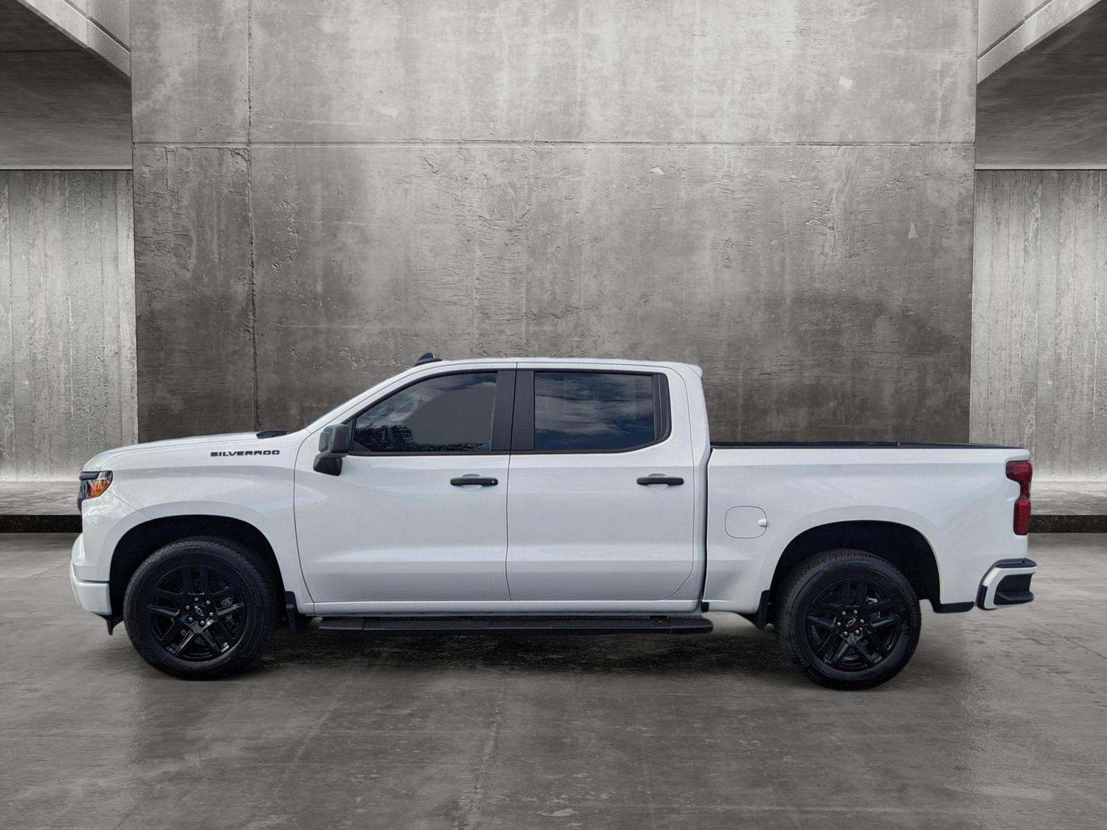 2024 Chevrolet Silverado 1500 Vehicle Photo in GREENACRES, FL 33463-3207