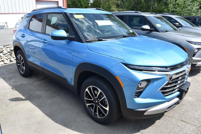 2025 Chevrolet Trailblazer Vehicle Photo in WHITMAN, MA 02382-1041