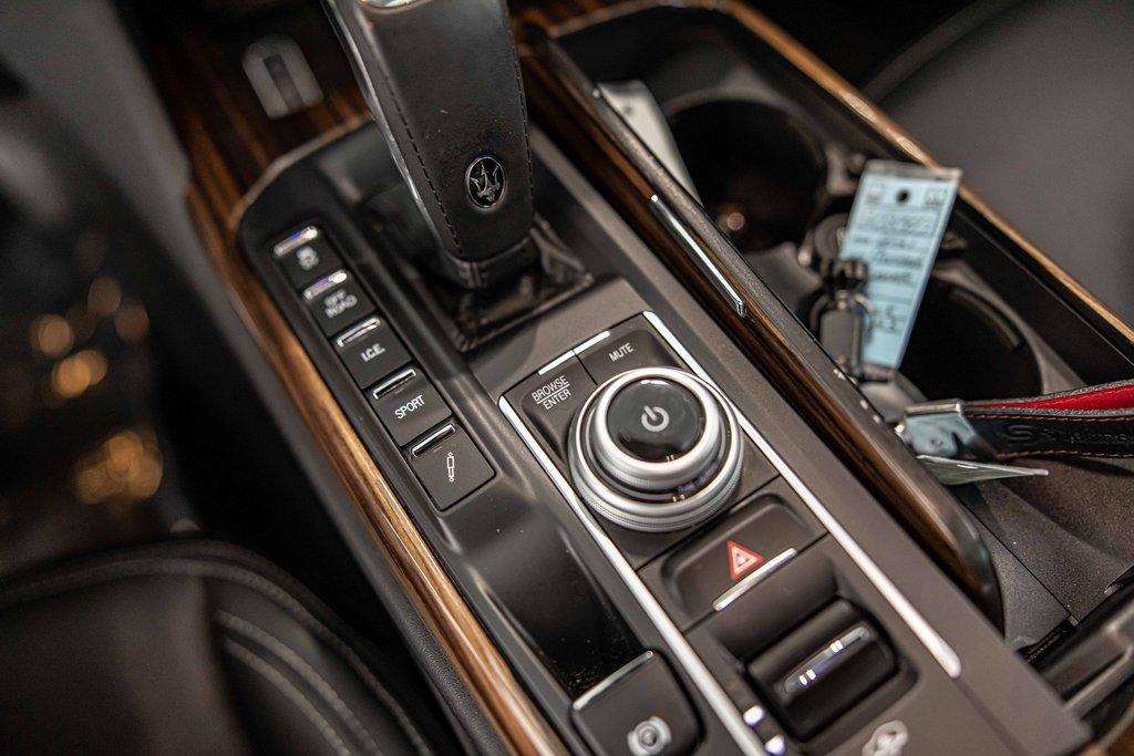 2021 Maserati Levante Vehicle Photo in Plainfield, IL 60586