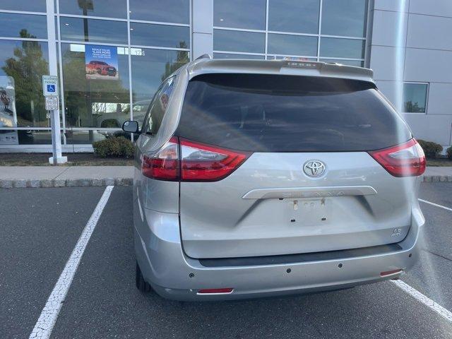 2020 Toyota Sienna Vehicle Photo in Flemington, NJ 08822