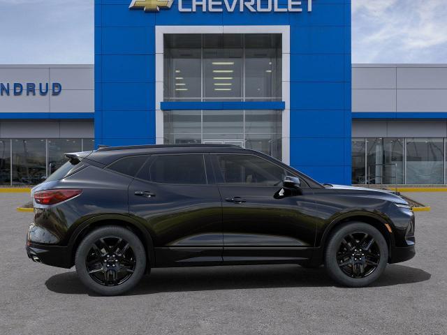 2025 Chevrolet Blazer Vehicle Photo in GREEN BAY, WI 54302-3701