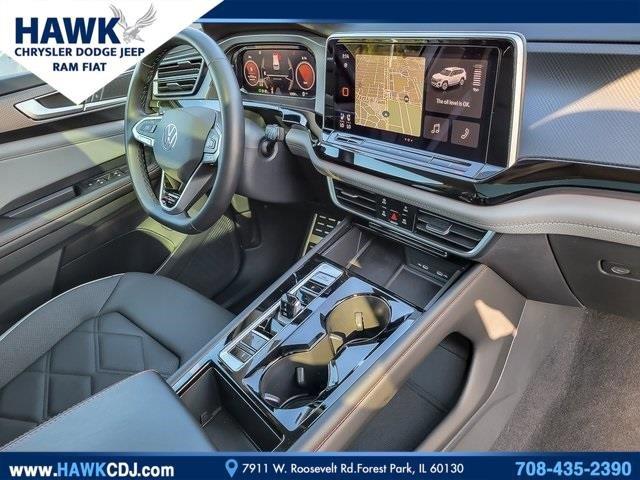 2024 Volkswagen Atlas Vehicle Photo in Saint Charles, IL 60174