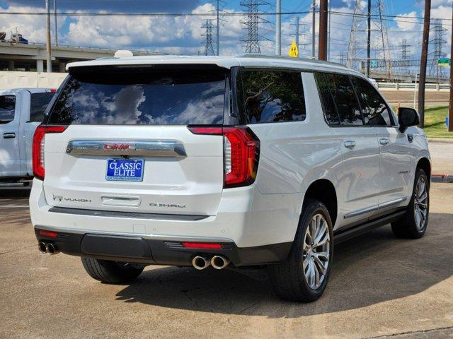 2022 GMC Yukon XL Vehicle Photo in SUGAR LAND, TX 77478-0000