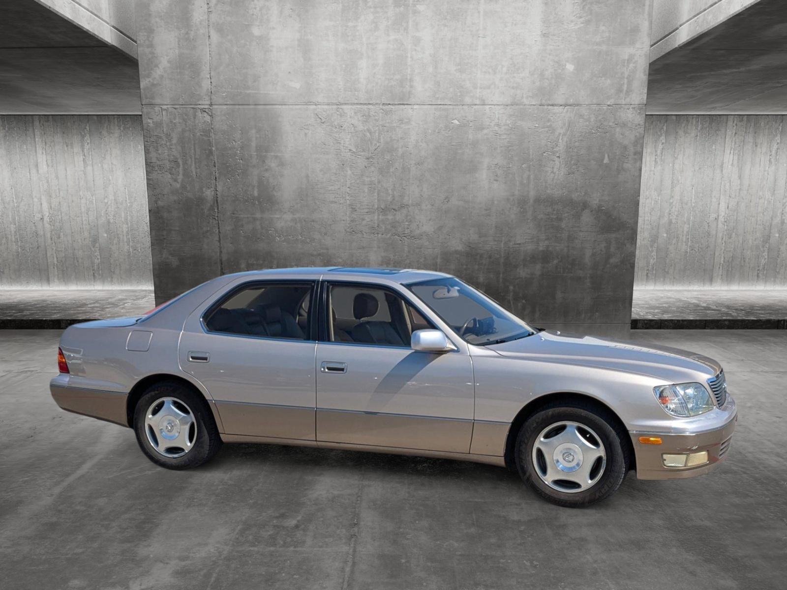 1998 Lexus LS 400 Luxury Sdn Vehicle Photo in Corpus Christi, TX 78415