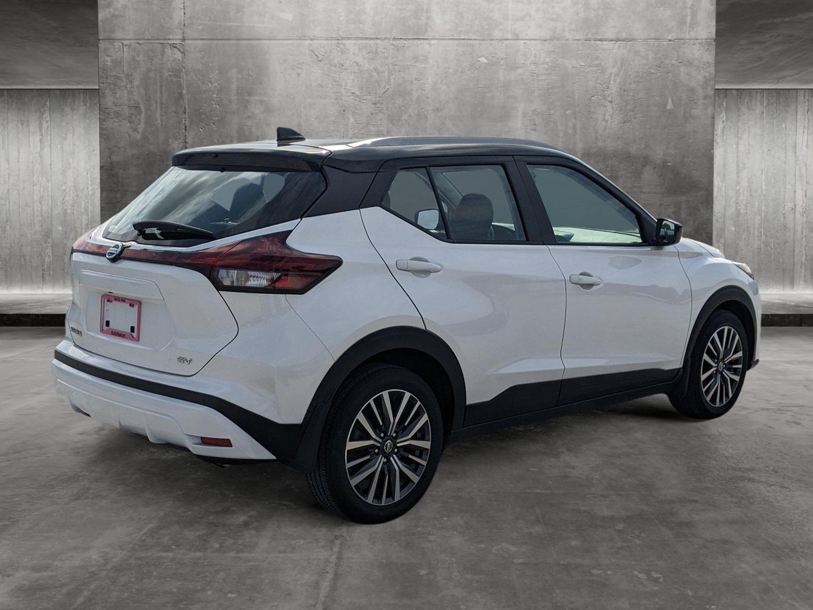 2021 Nissan Kicks Vehicle Photo in Pembroke Pines , FL 33084