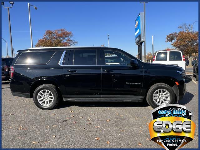 Used 2023 Chevrolet Suburban LT with VIN 1GNSKCKD4PR250018 for sale in Freeport, NY