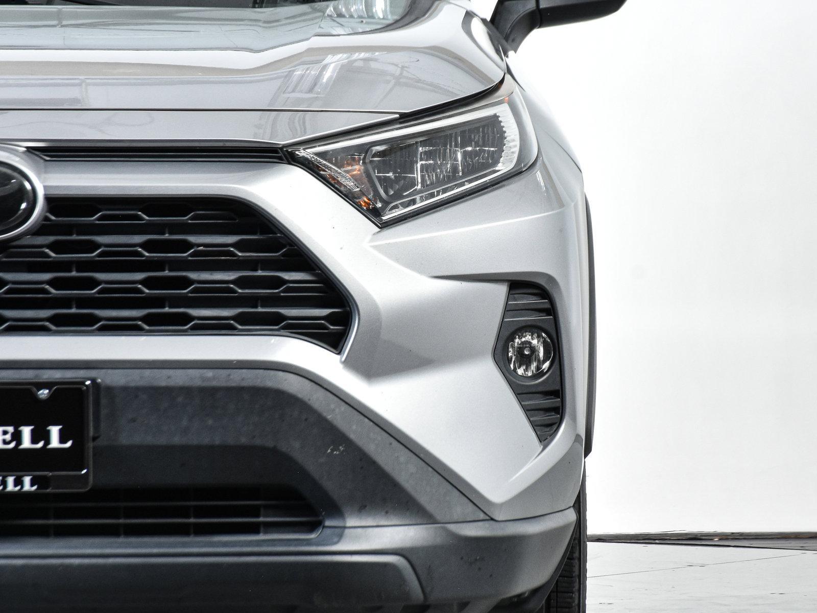 2019 Toyota RAV4 Vehicle Photo in DALLAS, TX 75235