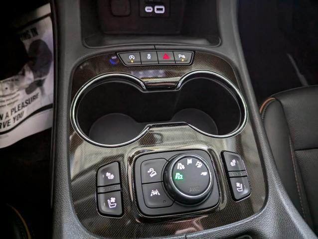 2022 GMC Acadia Vehicle Photo in Oshkosh, WI 54901