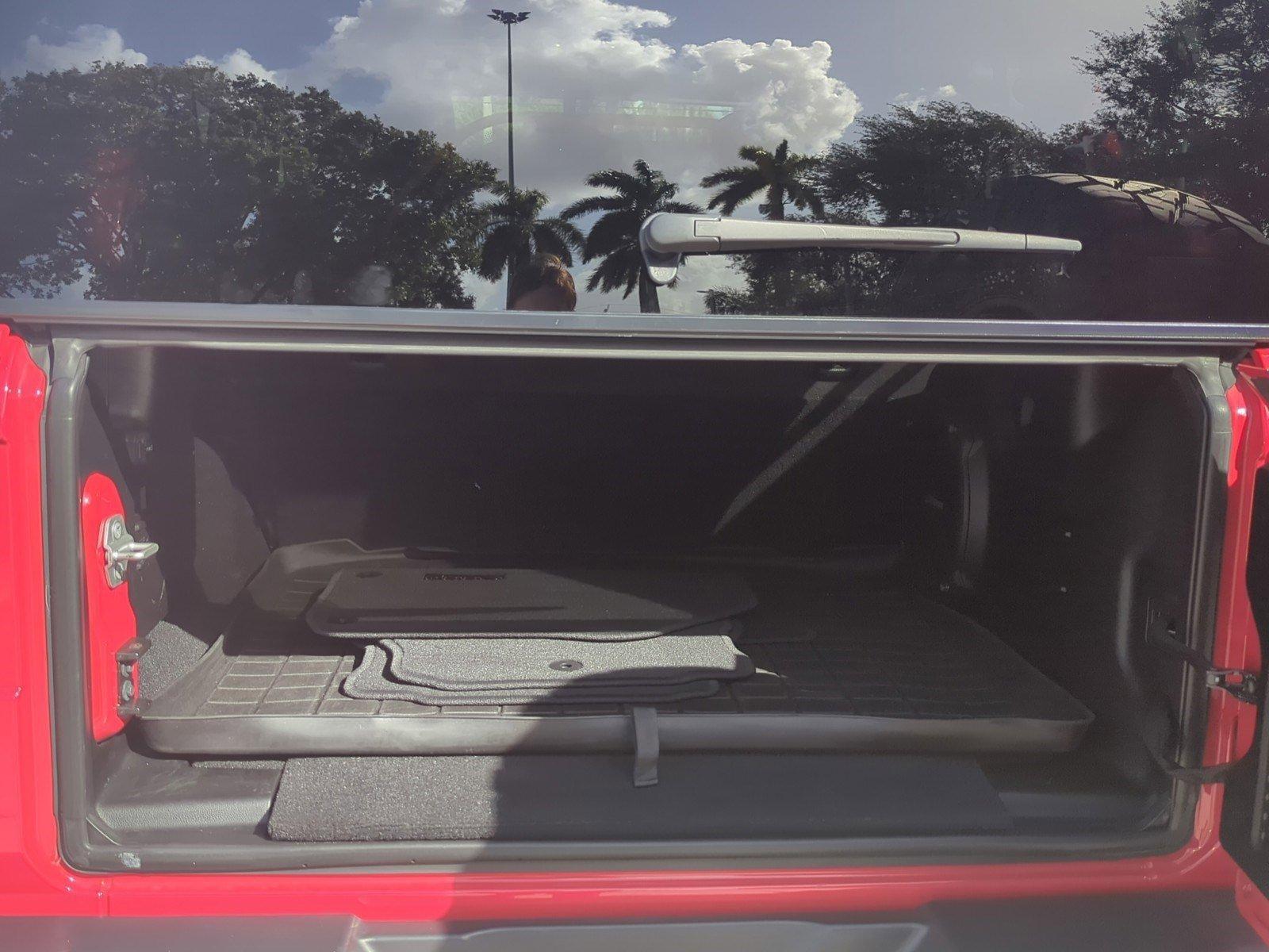 2020 Jeep Wrangler Unlimited Vehicle Photo in Pembroke Pines, FL 33027