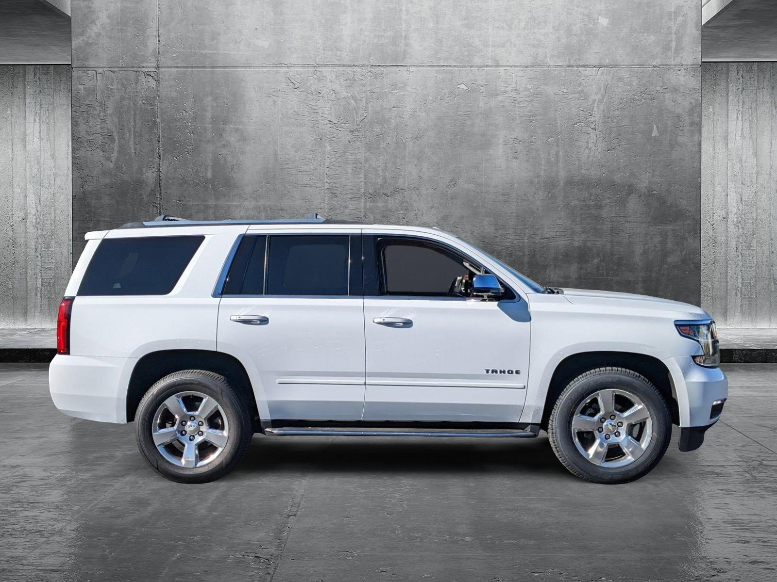 2018 Chevrolet Tahoe Vehicle Photo in VALENCIA, CA 91355-1705