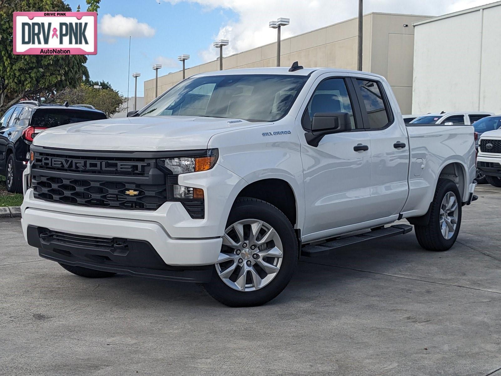 2024 Chevrolet Silverado 1500 Vehicle Photo in MIAMI, FL 33172-3015