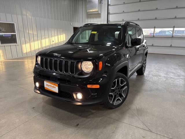 Used 2020 Jeep Renegade Latitude with VIN ZACNJBBB5LPL56694 for sale in Glenwood, MN