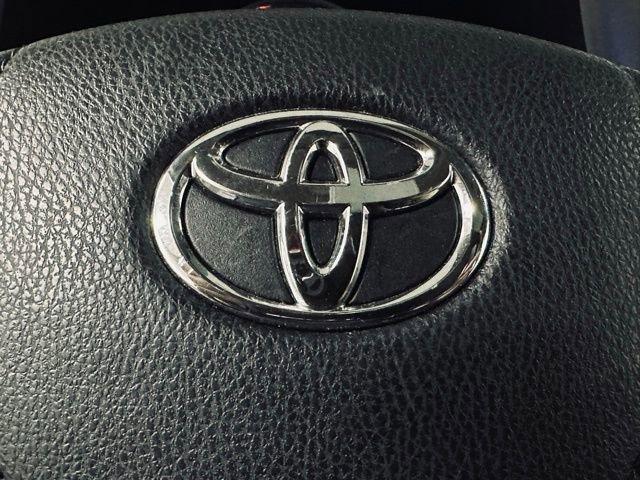 2014 Toyota RAV4 Vehicle Photo in MEDINA, OH 44256-9631