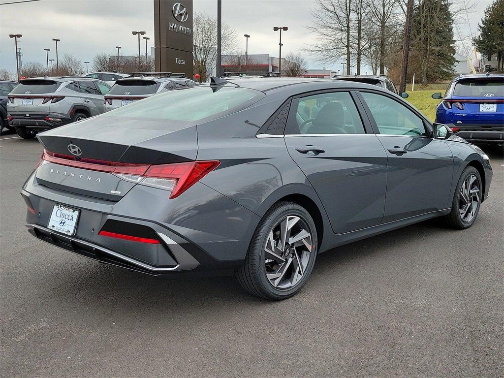 2024 Hyundai ELANTRA Hybrid Vehicle Photo in Muncy, PA 17756