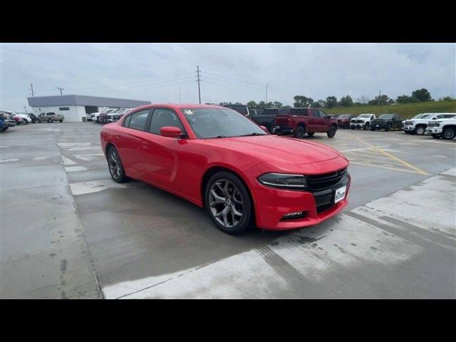 Used 2016 Dodge Charger SXT with VIN 2C3CDXHG3GH133292 for sale in Centralia, MO