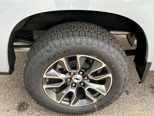 2025 Chevrolet Silverado 1500 Vehicle Photo in GREELEY, CO 80634-4125