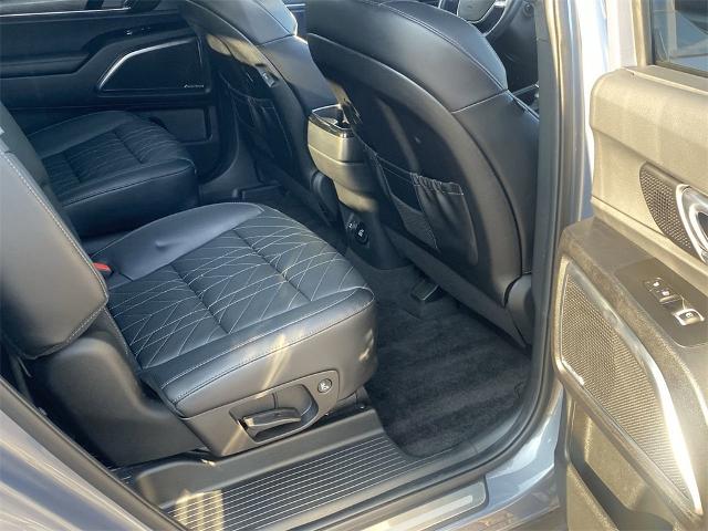 2024 Kia Telluride Vehicle Photo in GOODYEAR, AZ 85338-1310