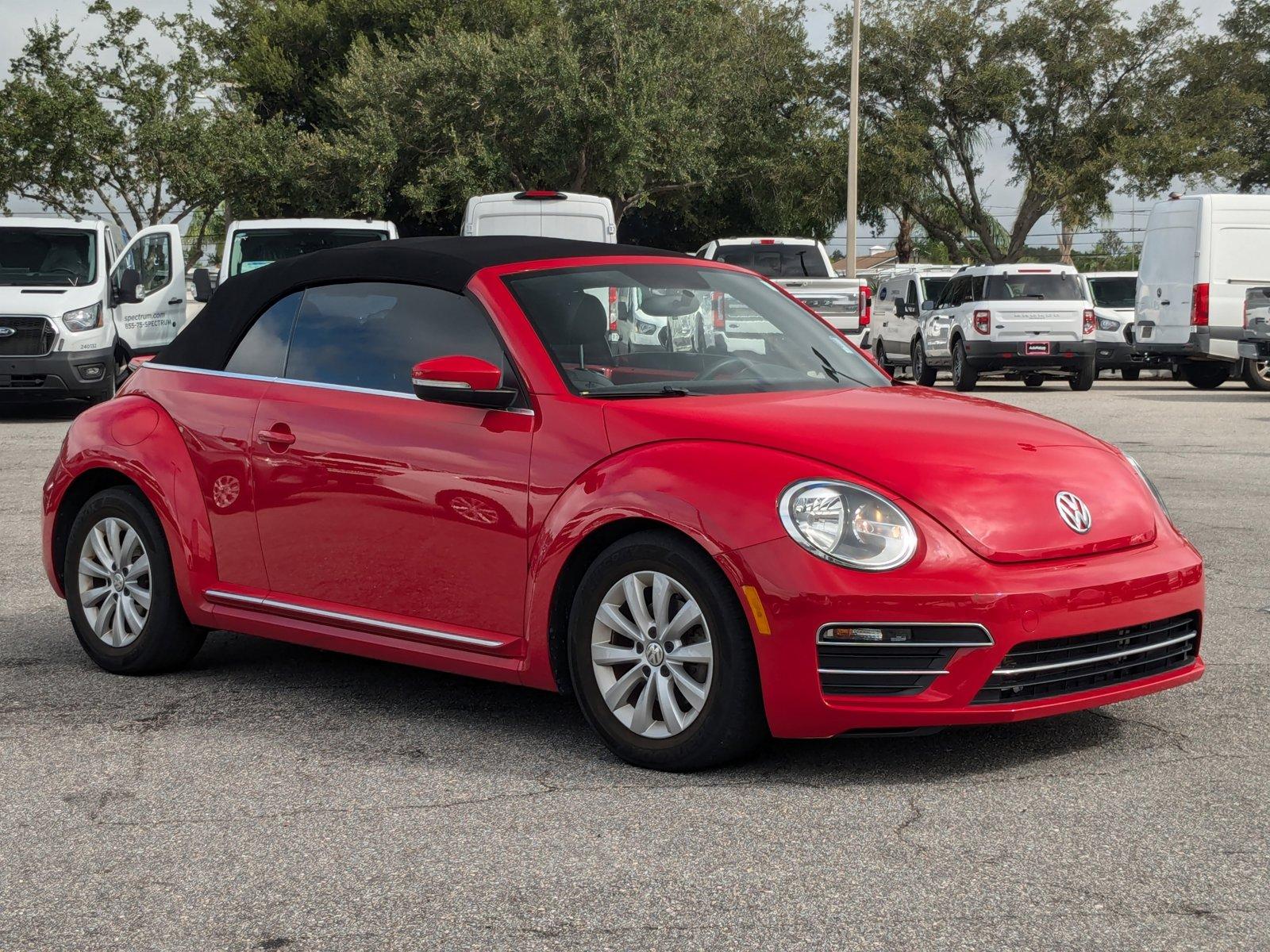 2019 Volkswagen Beetle Convertible Vehicle Photo in St. Petersburg, FL 33713