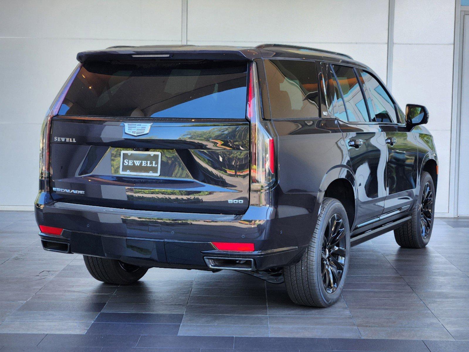 2024 Cadillac Escalade Vehicle Photo in HOUSTON, TX 77079-1502