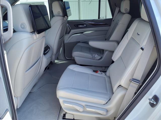 2024 Cadillac Escalade Vehicle Photo in Denton, TX 76205