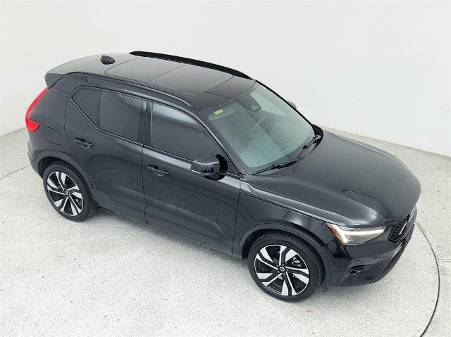 2024 Volvo XC40 Vehicle Photo in Grapevine, TX 76051