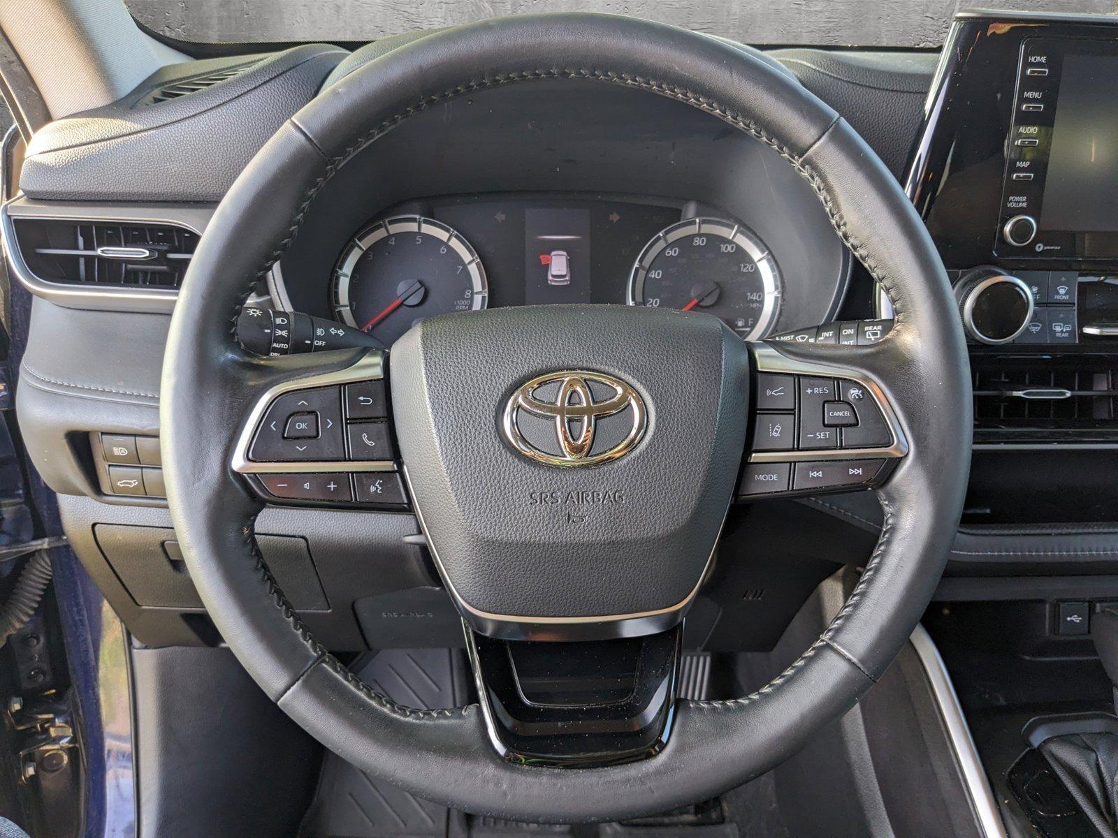 2021 Toyota Highlander Vehicle Photo in Tampa, FL 33614