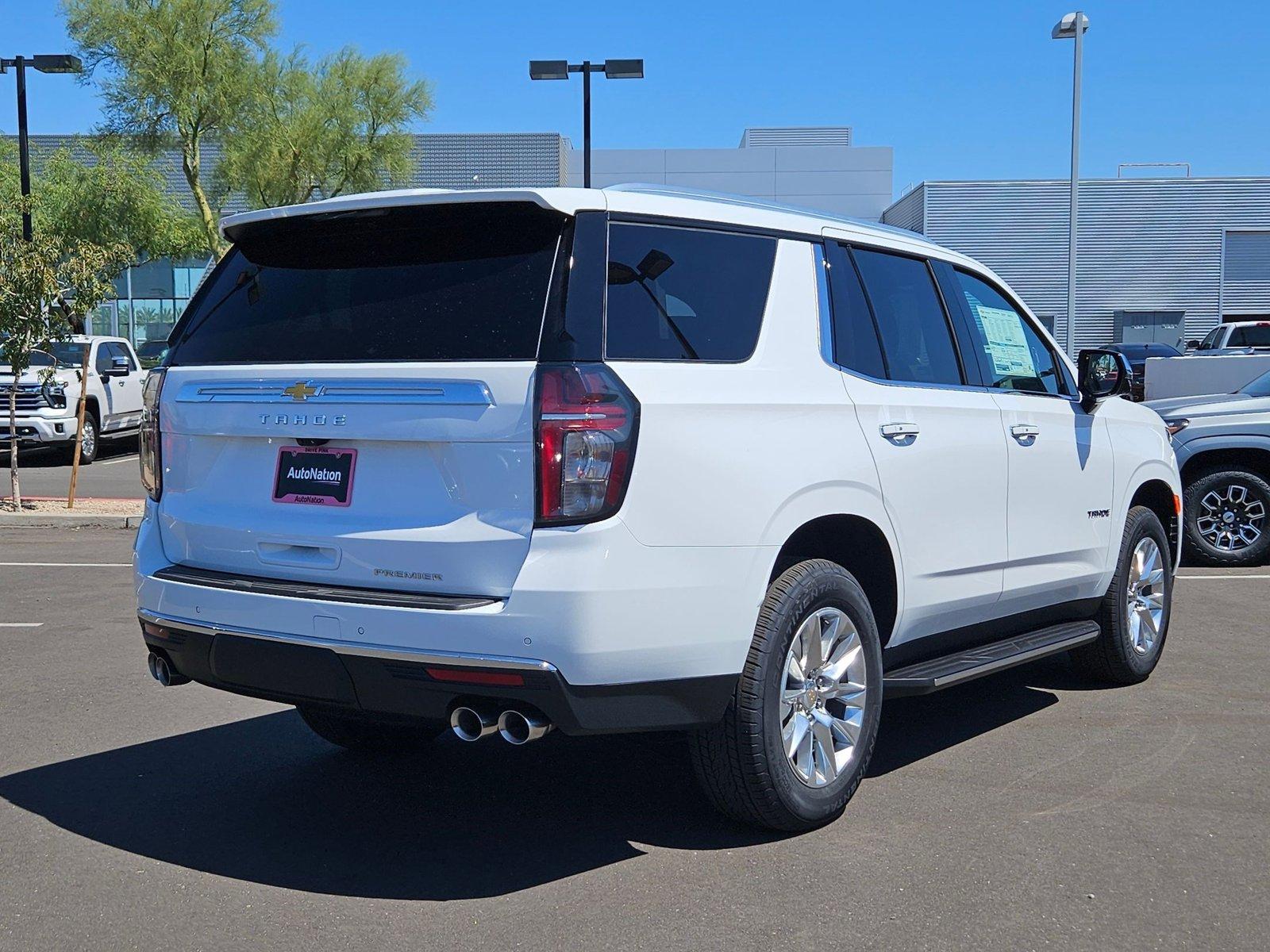 2024 Chevrolet Tahoe Vehicle Photo in PEORIA, AZ 85382-3715