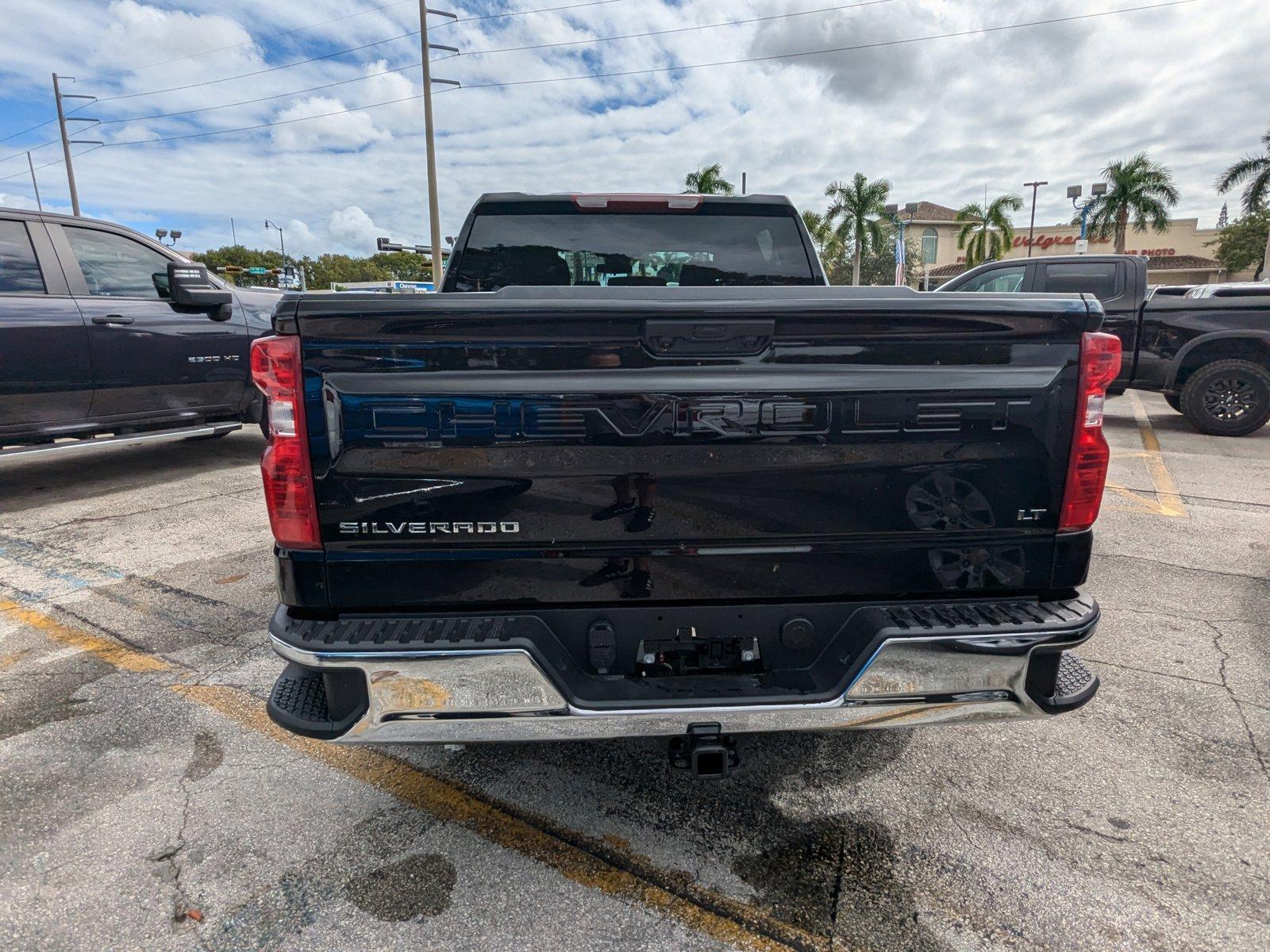 2025 Chevrolet Silverado 1500 Vehicle Photo in MIAMI, FL 33134-2699