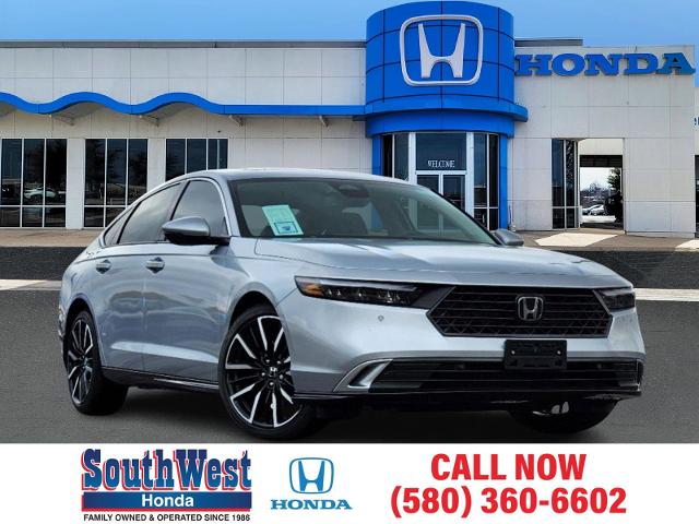 2025 Honda Accord Hybrid Vehicle Photo in LAWTON, OK 73505