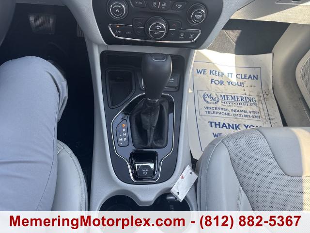 2019 Jeep Cherokee Vehicle Photo in VINCENNES, IN 47591-5519