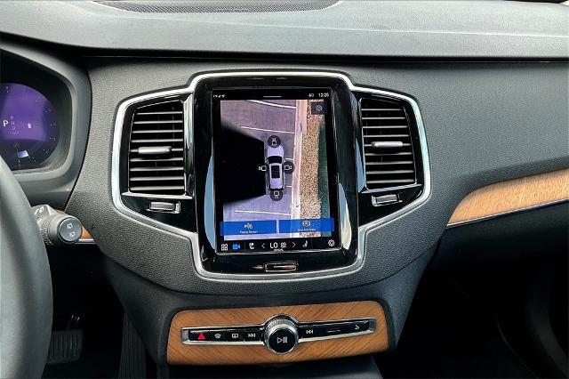 2023 Volvo XC90 Vehicle Photo in San Antonio, TX 78230