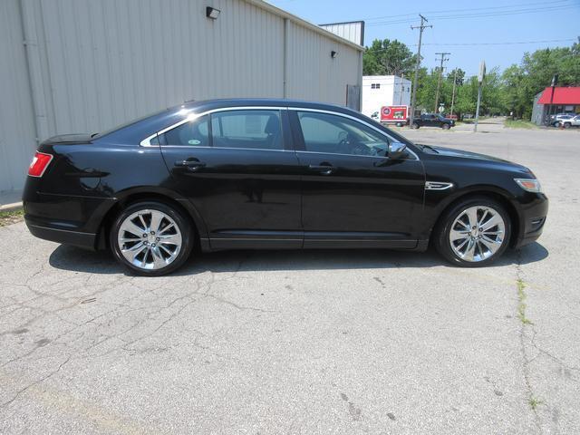 2012 Ford Taurus Vehicle Photo in ELYRIA, OH 44035-6349