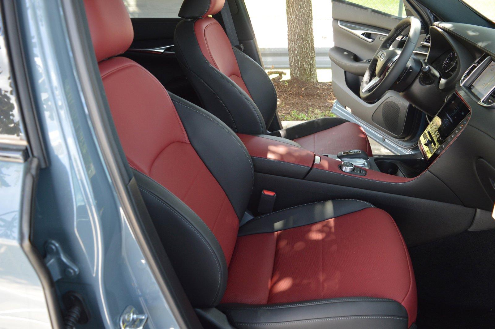 2024 INFINITI QX50 Vehicle Photo in Houston, TX 77090