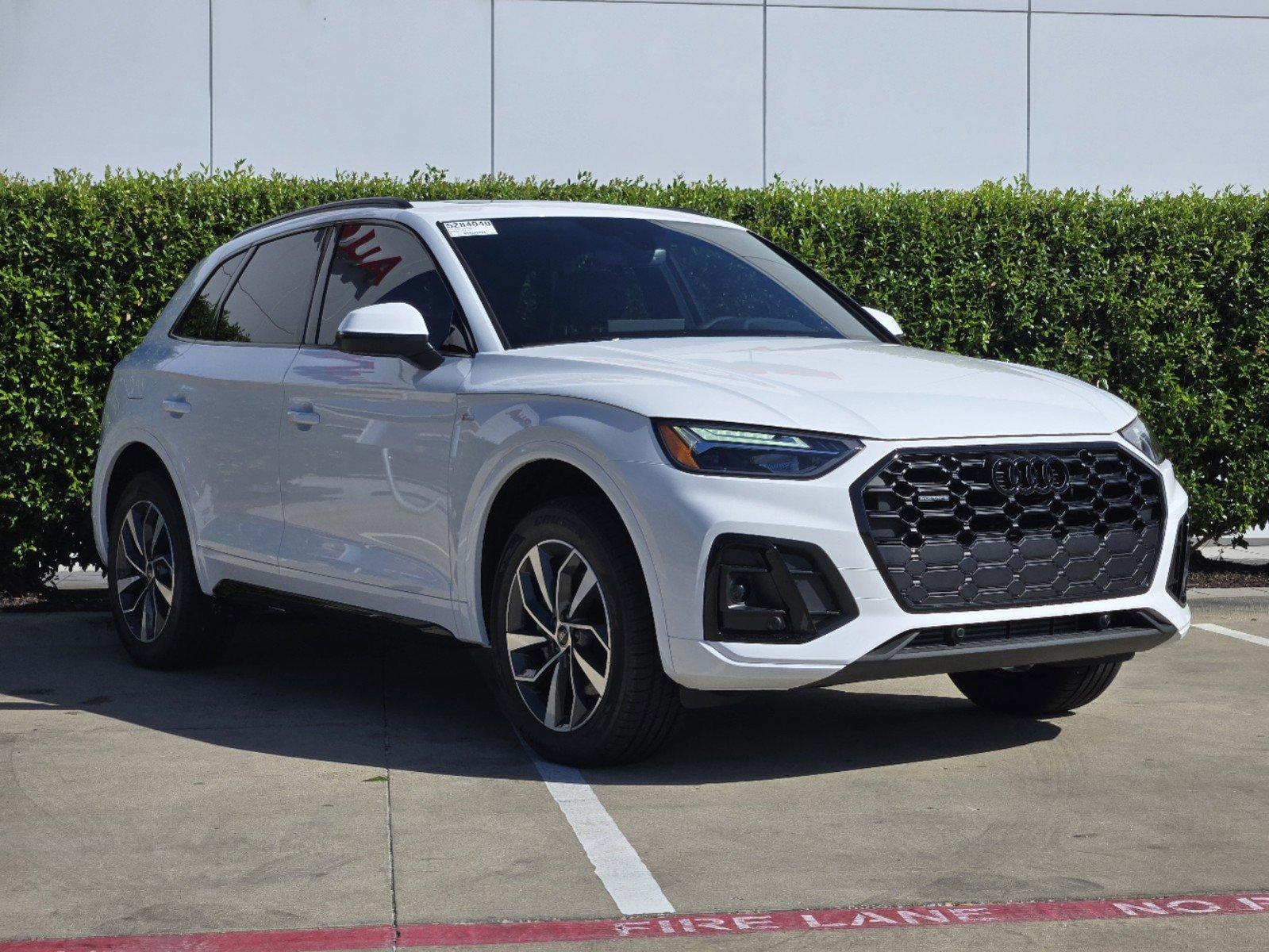 2024 Audi Q5 Vehicle Photo in MCKINNEY, TX 75070