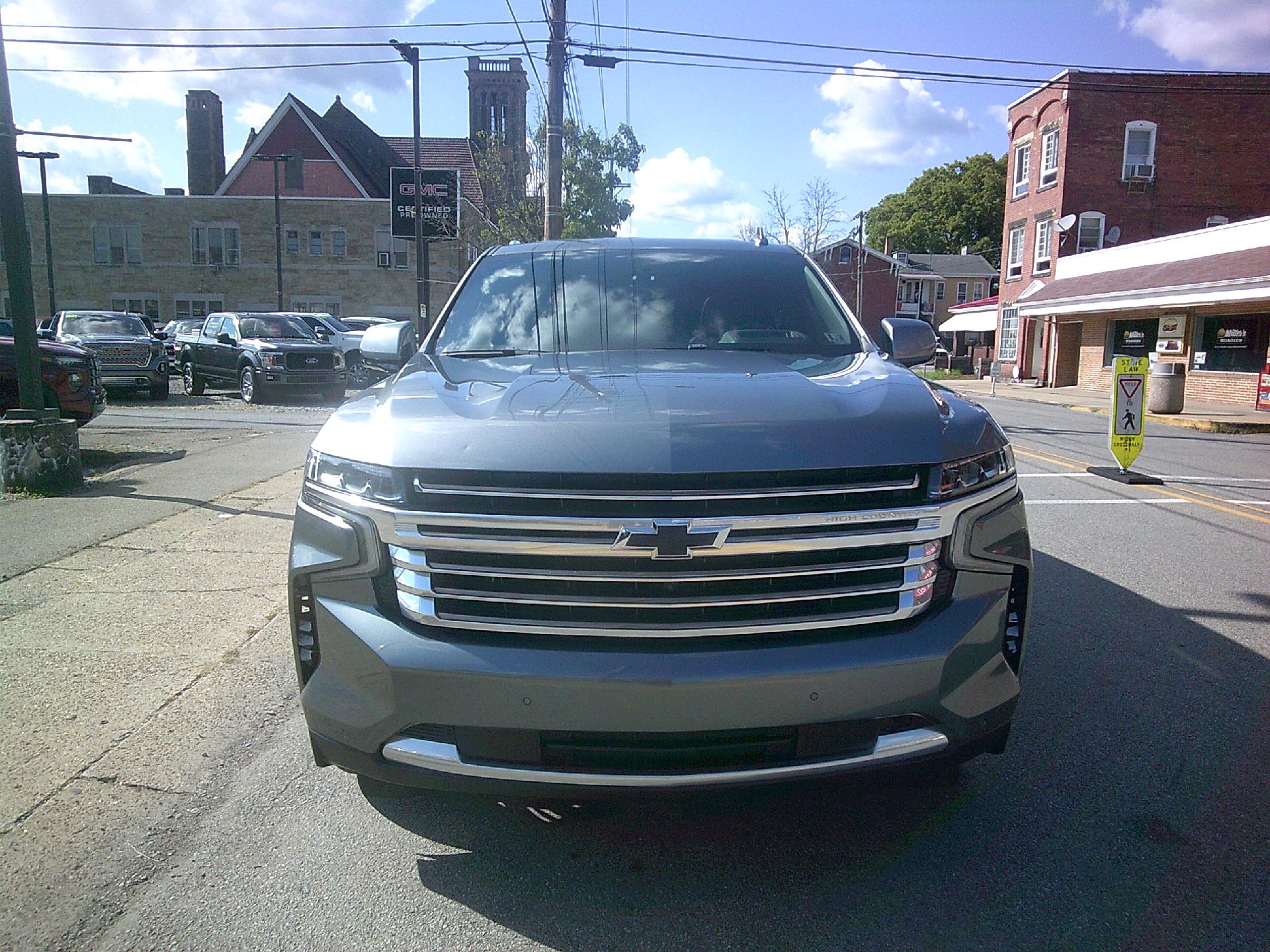 2022 Chevrolet Tahoe Vehicle Photo in KITTANNING, PA 16201-1536