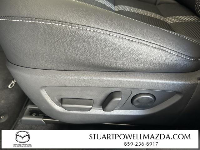 2025 Mazda CX-50 Vehicle Photo in Danville, KY 40422-2805