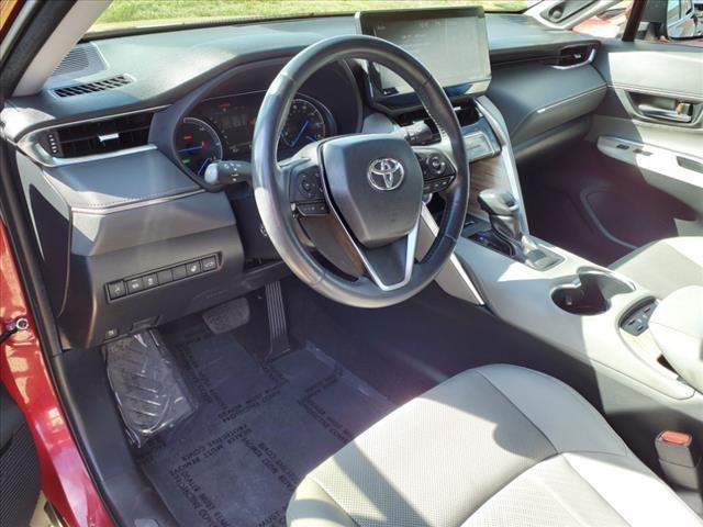 2021 Toyota Venza Vehicle Photo in Peoria, IL 61615