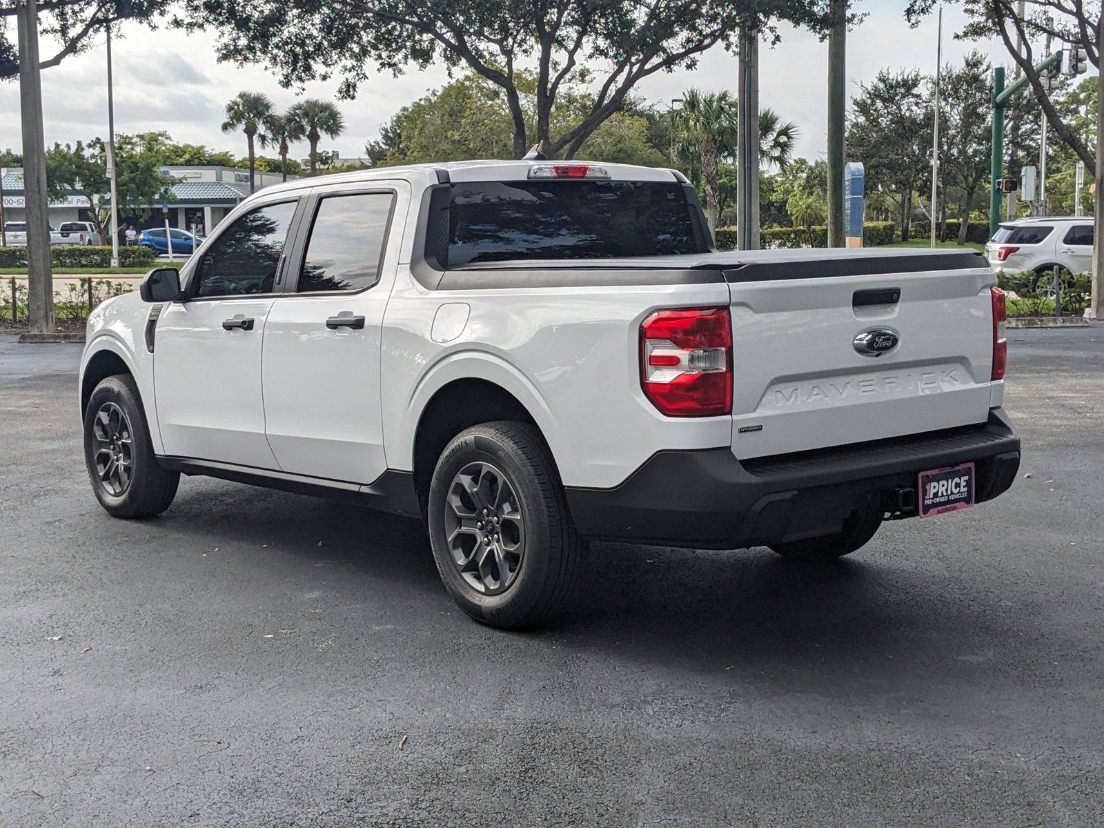 2023 Ford Maverick Vehicle Photo in GREENACRES, FL 33463-3207