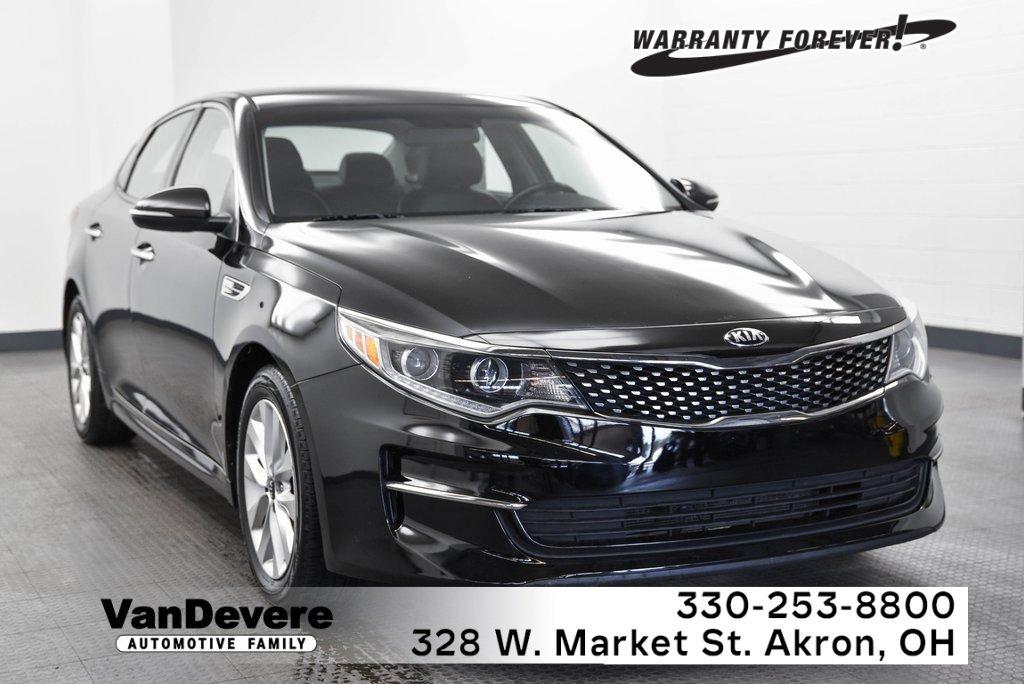 2016 Kia Optima Vehicle Photo in AKRON, OH 44303-2185