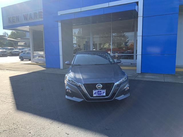 Used 2022 Nissan Altima SV with VIN 1N4BL4DV2NN329537 for sale in North Bend, OR