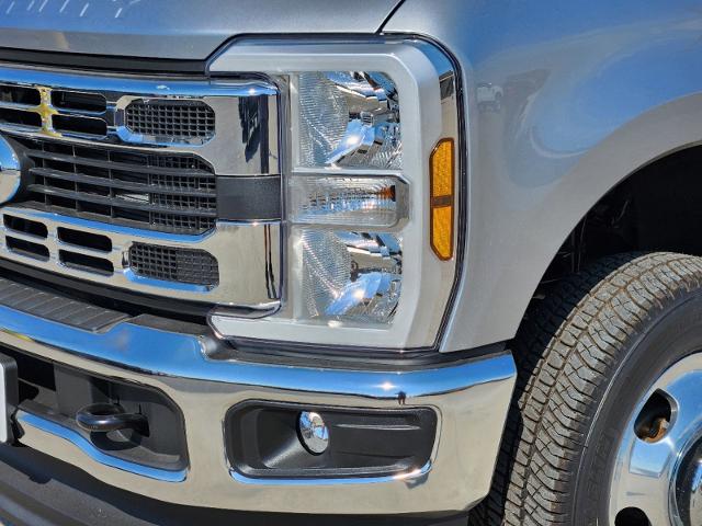 2024 Ford Super Duty F-350 DRW Vehicle Photo in Pilot Point, TX 76258