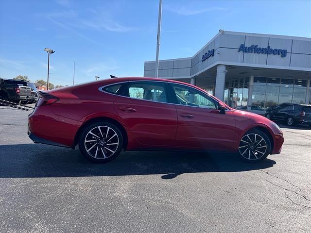 2021 Hyundai SONATA Vehicle Photo in O'Fallon, IL 62269