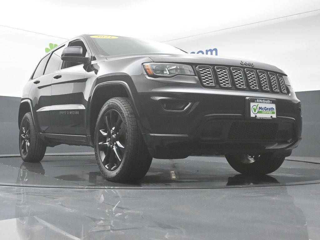 2021 Jeep Grand Cherokee Vehicle Photo in Cedar Rapids, IA 52402