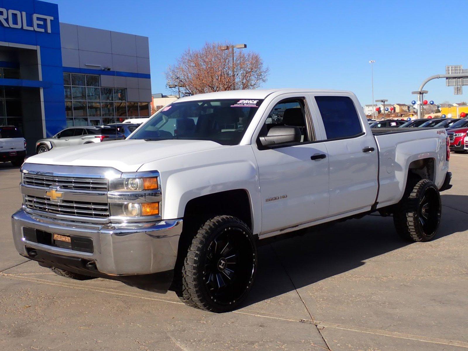 2018 Chevrolet Silverado 2500HD Vehicle Photo in DENVER, CO 80221-3610