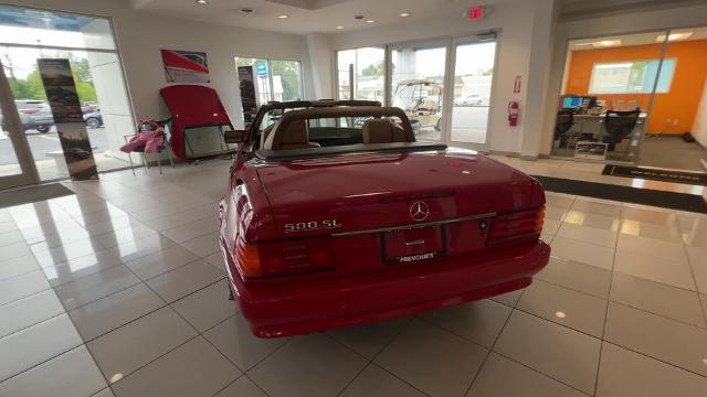 1991 Mercedes-Benz SL Series Vehicle Photo in MASSENA, NY 13662-2255