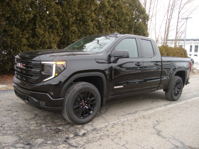 2024 GMC Sierra 1500 Vehicle Photo in PORTSMOUTH, NH 03801-4196