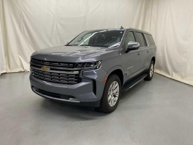 Used 2022 Chevrolet Suburban Premier with VIN 1GNSKFKD0NR184579 for sale in Fremont, MI