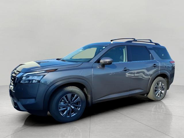 2024 Nissan Pathfinder Vehicle Photo in Oshkosh, WI 54904